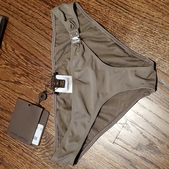 🎉Host Pick🎉 Louis Vuitton Buckle Bikini - Size 36 (US 4 or S) NWT - Picture 7 of 15